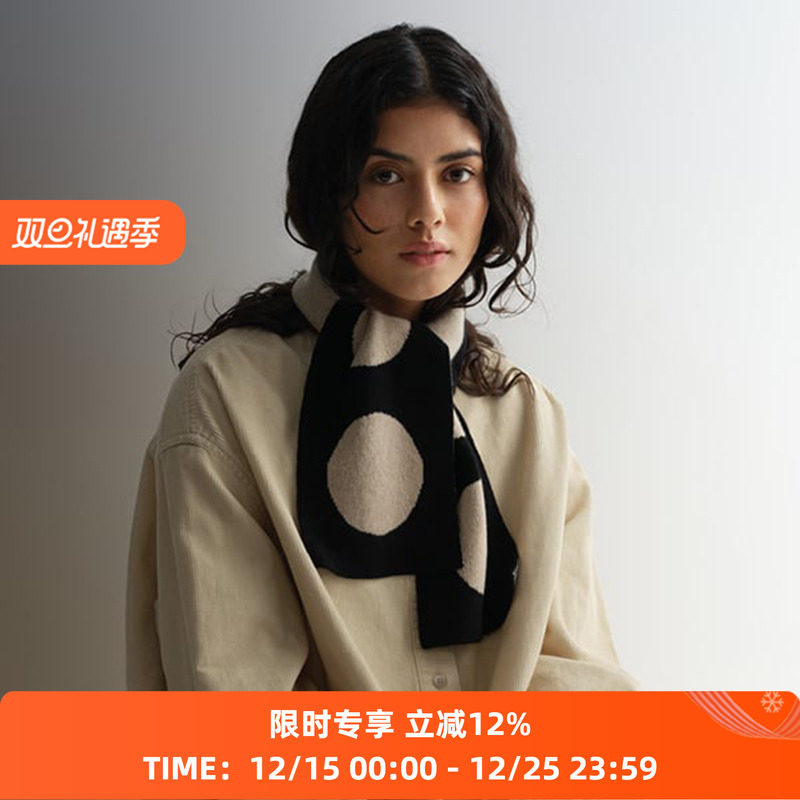 JO GORDON Small Spot Scarf 羊羔毛黑白圆点围巾