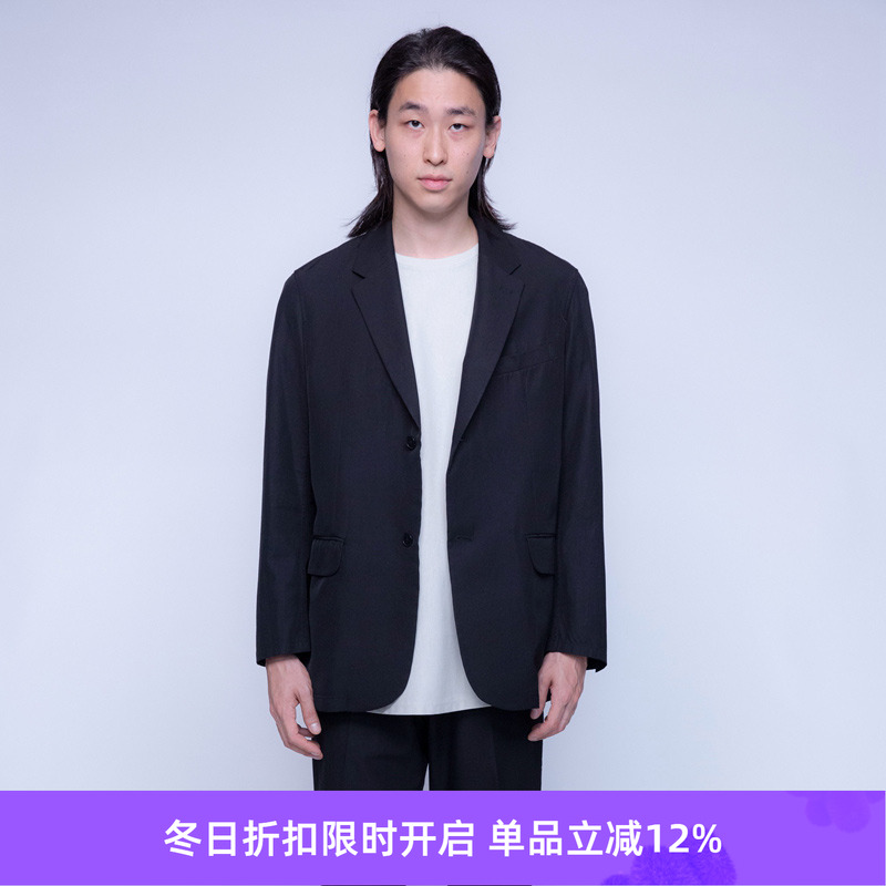 SOE机能混合材质休闲西装