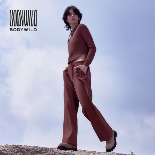 BODYWILD户外半拉链连帽卫衣套装
