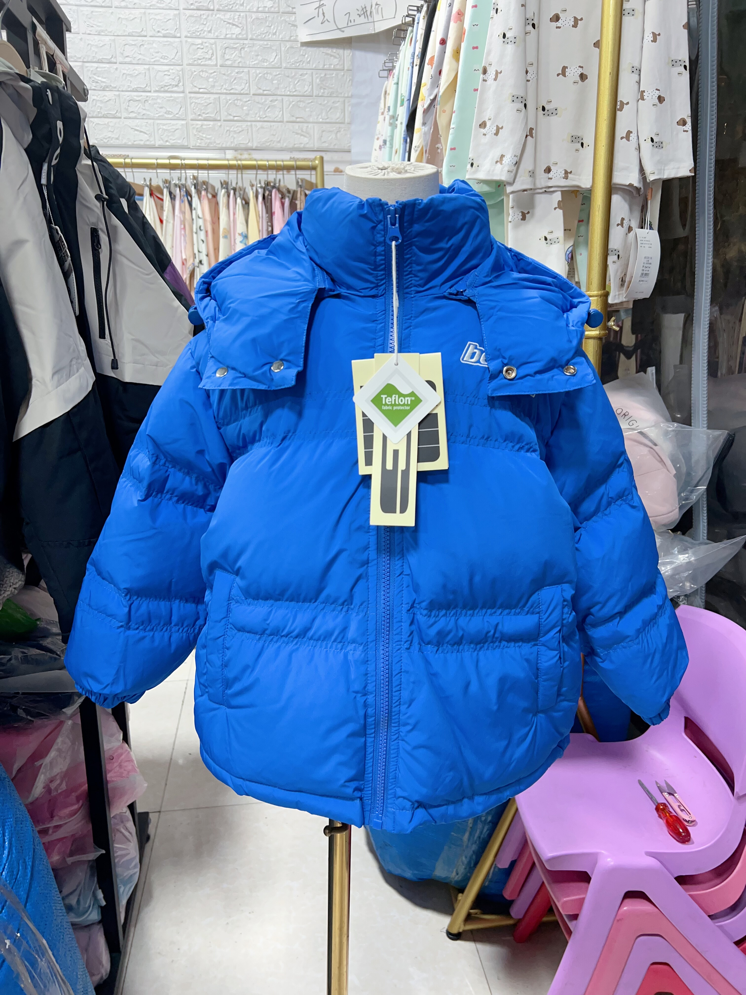 2025冬品牌男女中大童120-170戴帽蓝黑色休闲百搭羽绒服外套