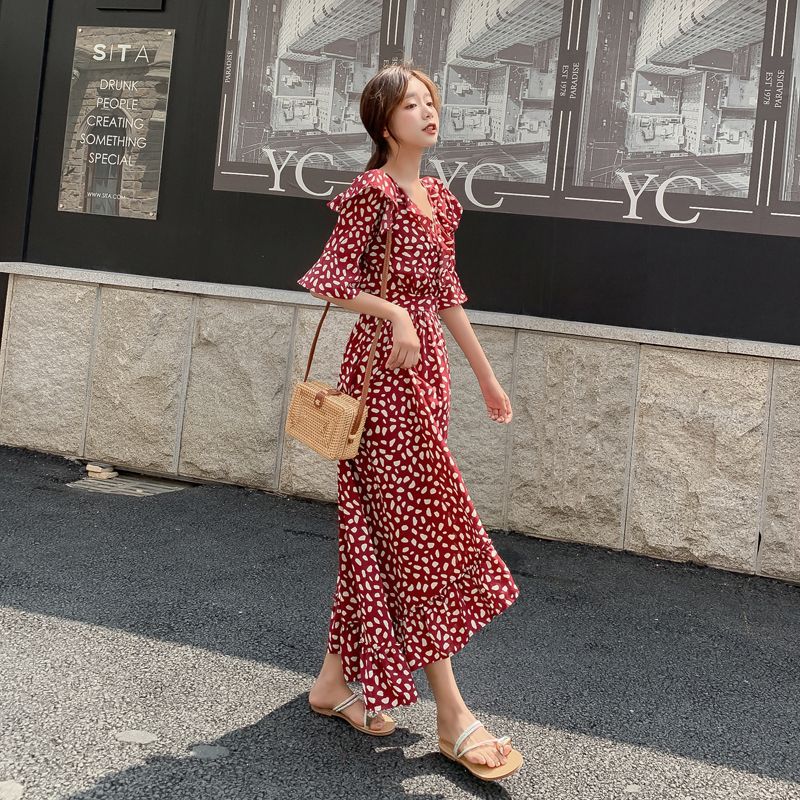 券后165.00元碎花连衣裙女夏2019新款小清新仙女chic温柔 超仙V领甜美雪纺长裙