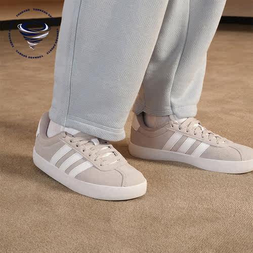 阿迪达斯正品男女运动板鞋