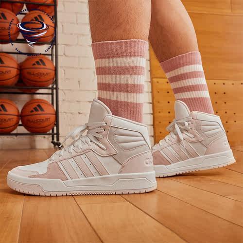 Adidas/阿迪达斯男女中帮板鞋