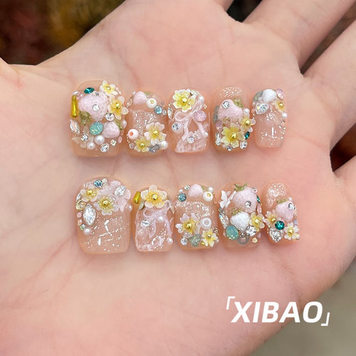 重工穿戴甲2026新款超火绝美穿戴美甲短款高级感手工显白指甲贴片