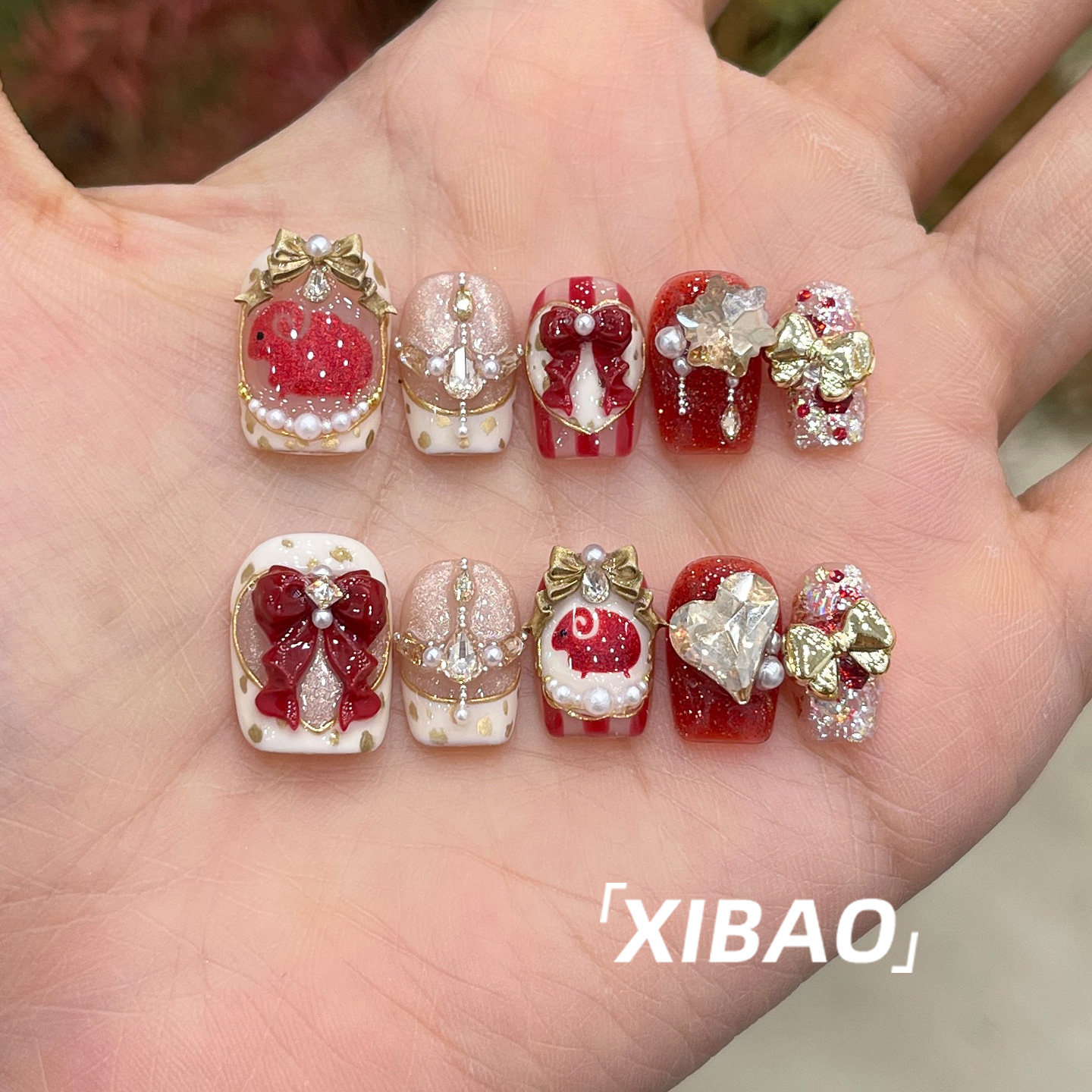 重工穿戴甲2026新款超火羊年穿戴美甲短款高级感手工红色指甲贴片图片