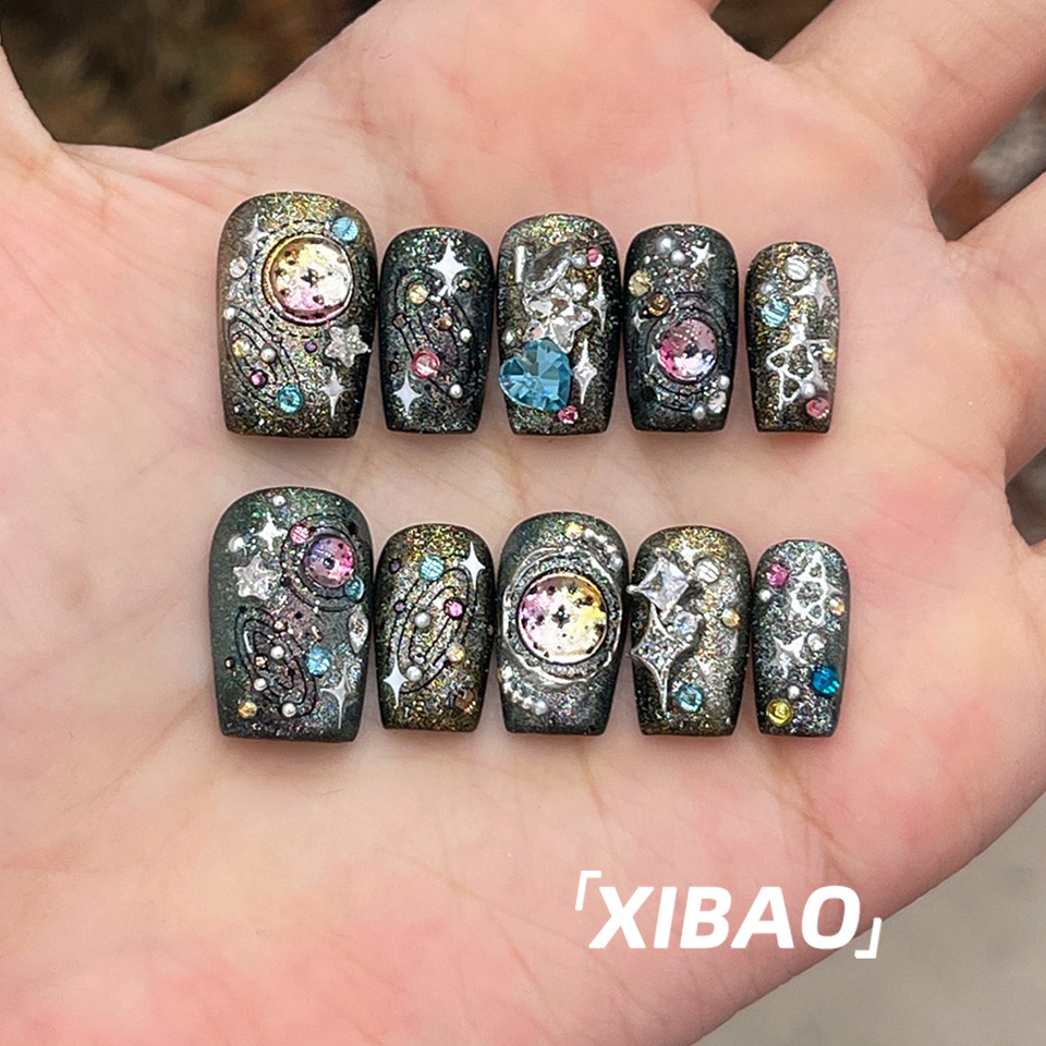 黑色穿戴甲短款高级感重工显白穿戴美甲2025新款绝美手工指甲贴片