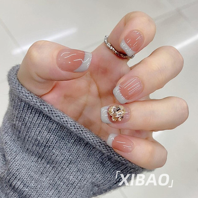 手工穿戴甲短款高级感法式春日穿戴美甲2025新款定制裸色指甲贴片