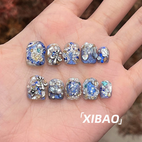 蓝色穿戴甲短款纯手工精致指甲贴片2026新款高级感重工穿戴款美甲