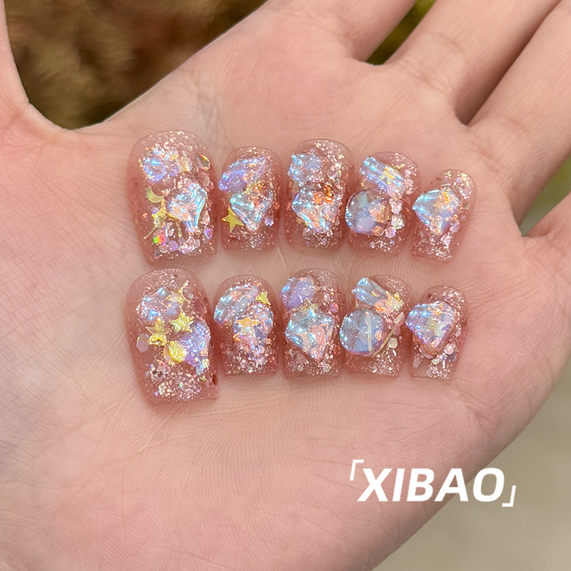 纯手工穿戴甲短款高质量绝美指甲贴片2025新年款精致秋冬穿戴美甲,彩妆/香水/美妆工具,穿戴甲/甲片,淘宝优惠券,粉丝福利购,淘宝优惠卷