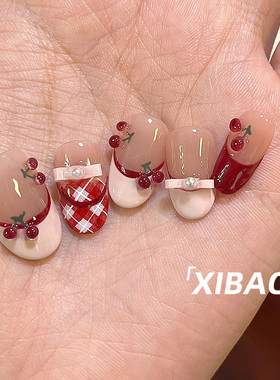 红色穿戴甲短款纯手工春日高级感短戴甲高端婚甲爆款定制可爱美甲