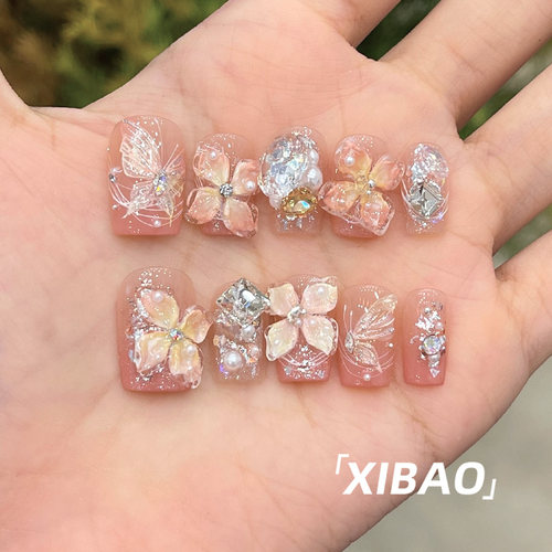 雕花穿戴甲短款高质量绝美闪钻指甲贴片2026新款夏天手工穿戴美甲