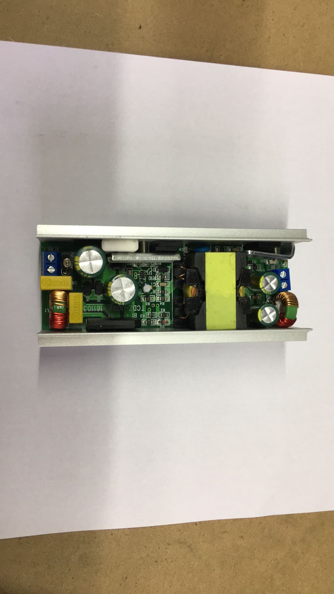 12V 7A恒流带恒压驱动电源，可接数字功放板，灯带驱动显示器驱动