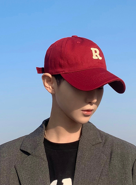 酒红色鸭舌帽出游2023男士显白