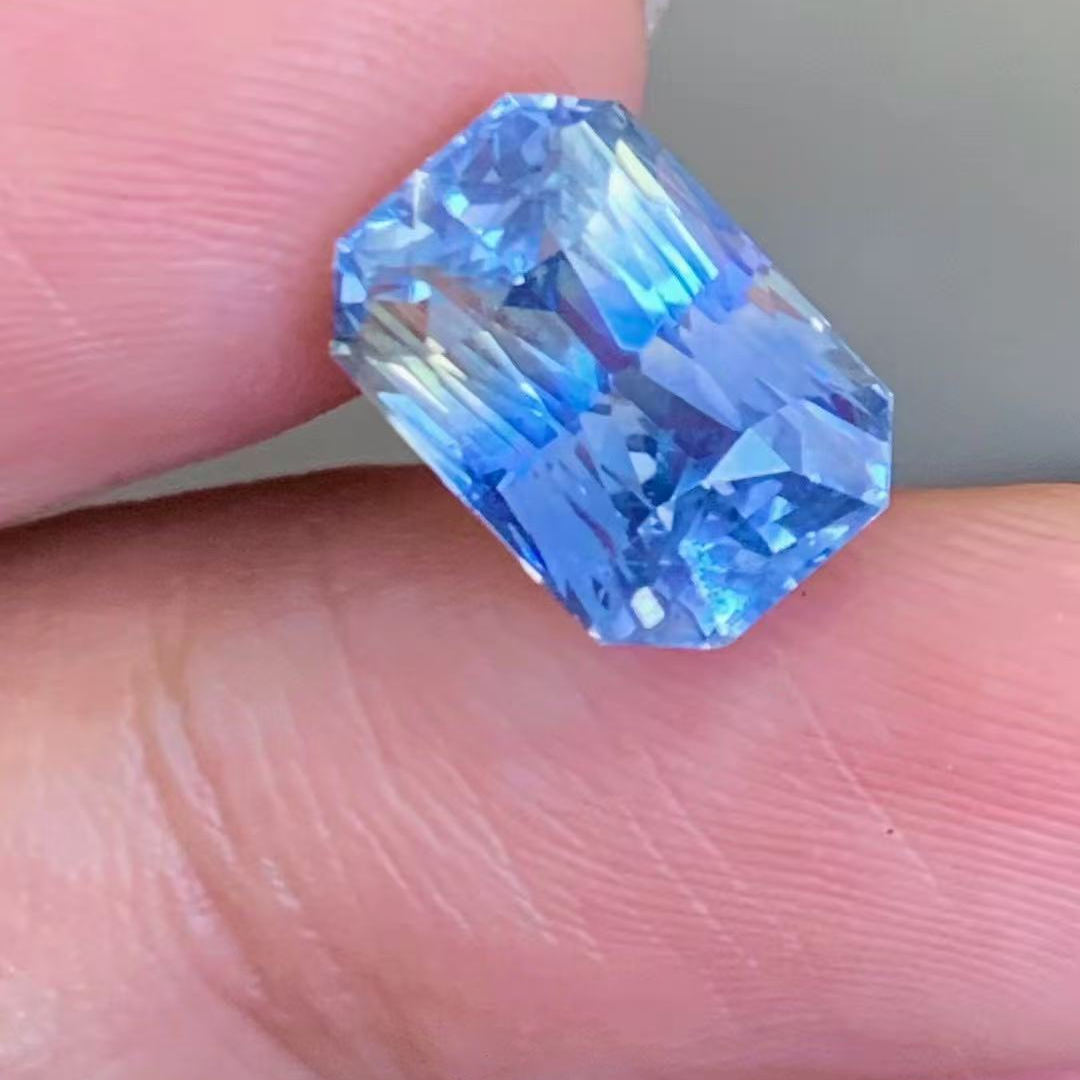 先恩尼 5.91ct蓝宝石 天然彩色宝石