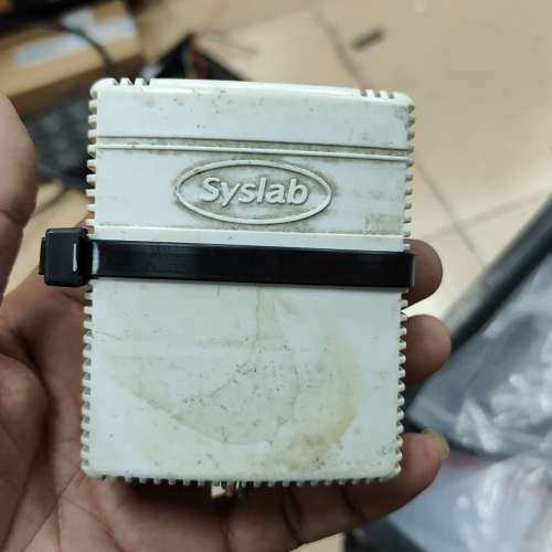 议价-Syslab SL180W 温湿度传感器，成色如图