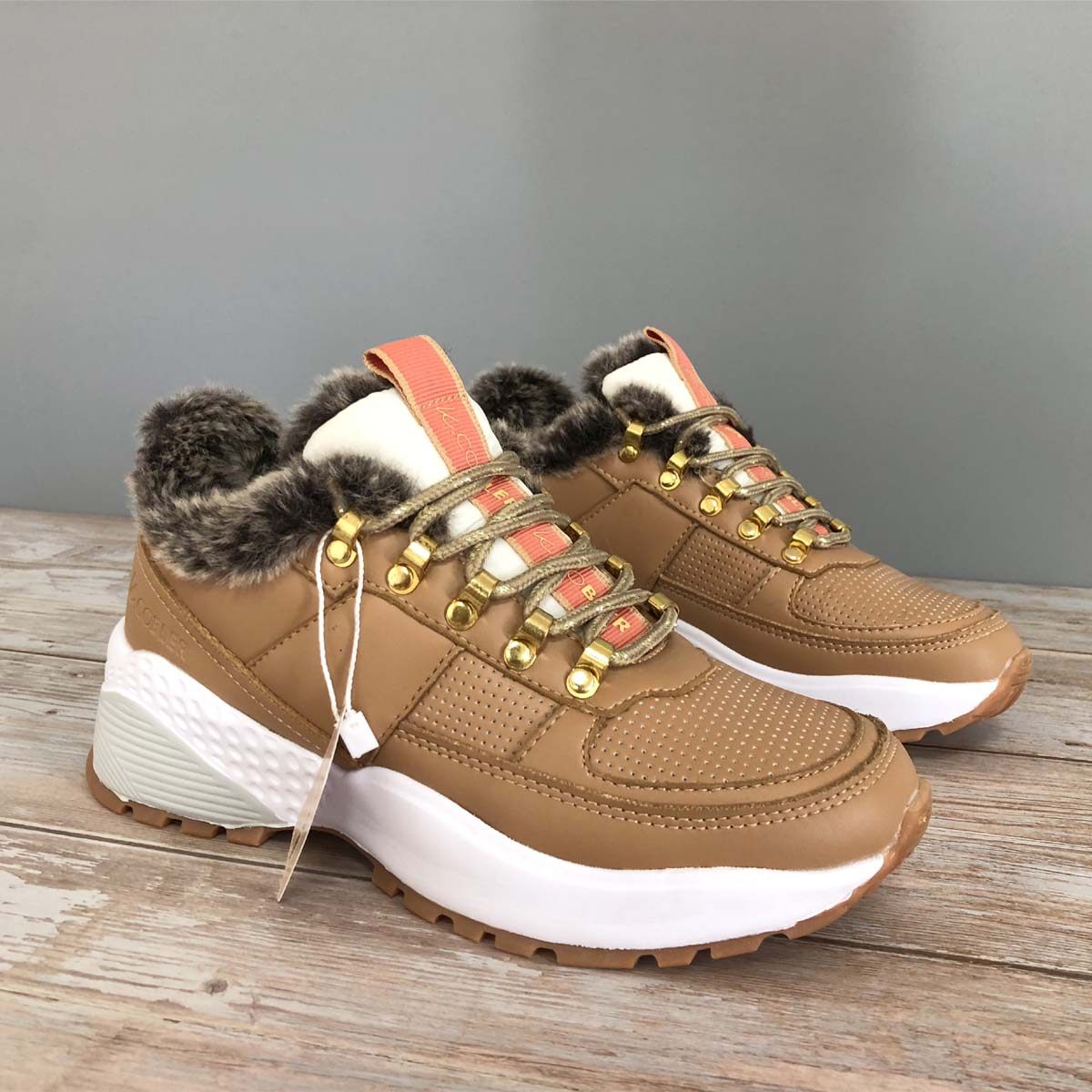 欧美单逛网同步 冬季加毛保暖女鞋厚底女士复古运动休闲鞋老爹鞋|ruв категории Женская обувь, низкий чистка - от Buy2taobao.com для оказания профессиональной услуги покупки агента Taobao