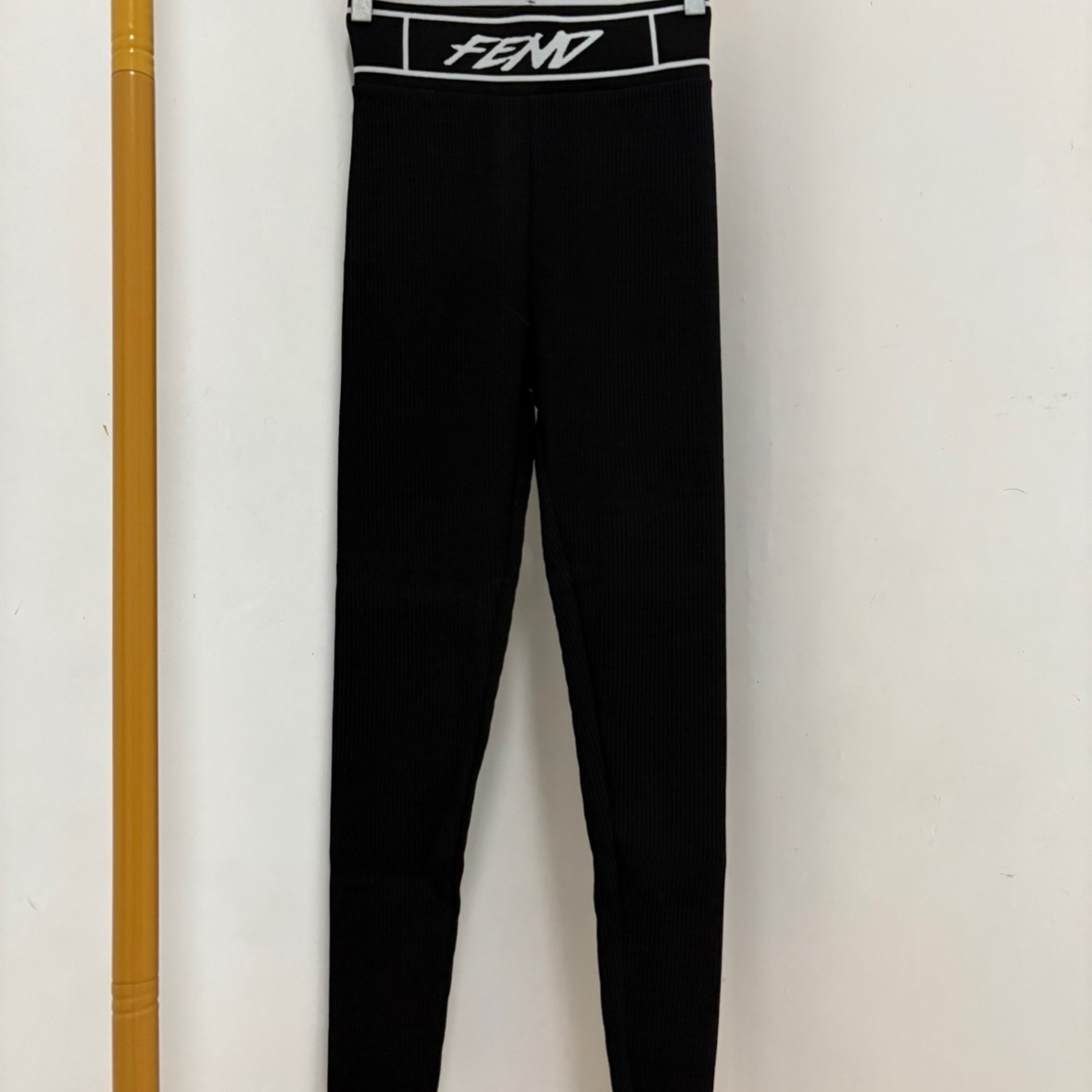 3565黑色打底裤八分长女裤