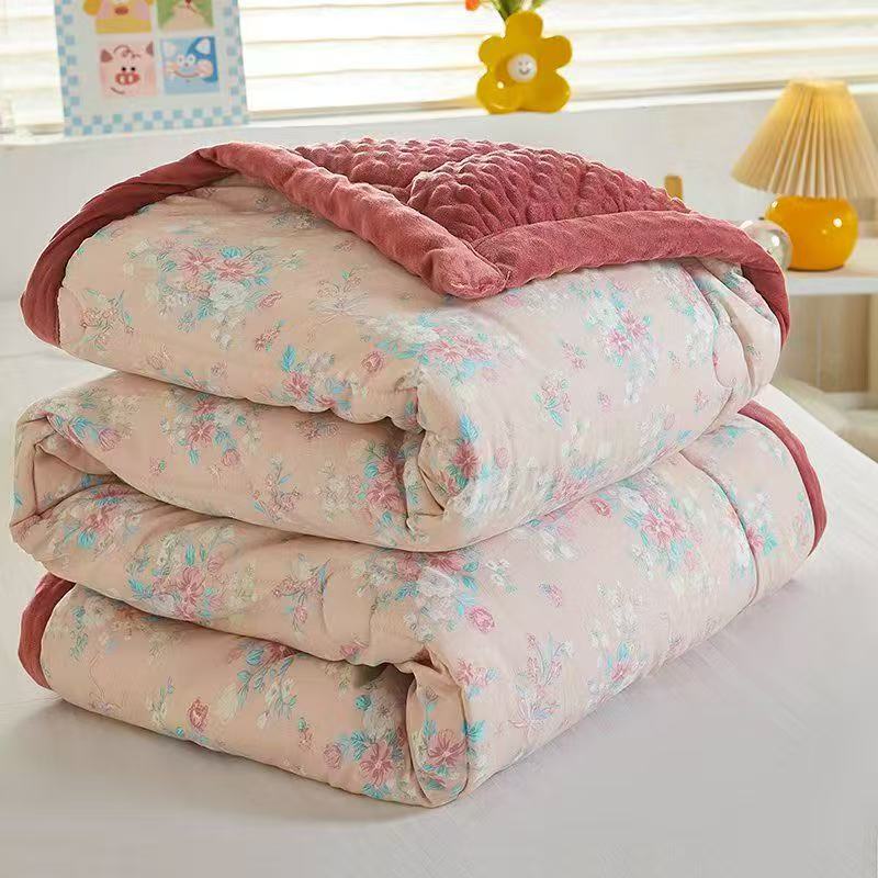 一号童品社 3D豆豆绒冬款被子【BZ12】