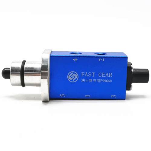 中国重汽豪沃变速箱传动件双阀