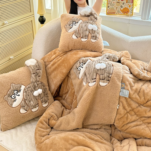 猫咪加厚加绒抱枕被子两用车上枕