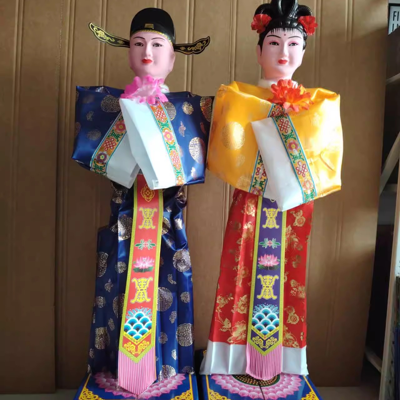 烫金印花金童玉女立体童男童女新品手工画脸影视道具鬼屋摆件厂家