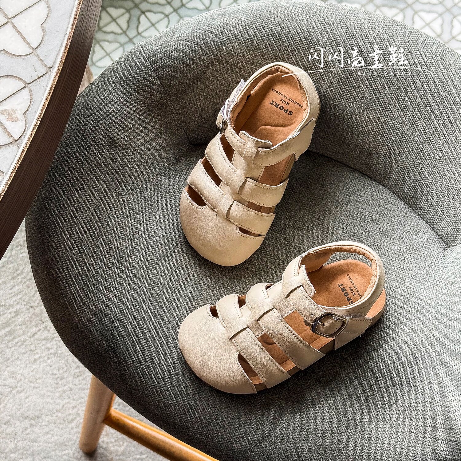 2026夏季新款女童包头凉鞋儿童时尚洋气罗马凉鞋女孩1-3岁公主鞋2