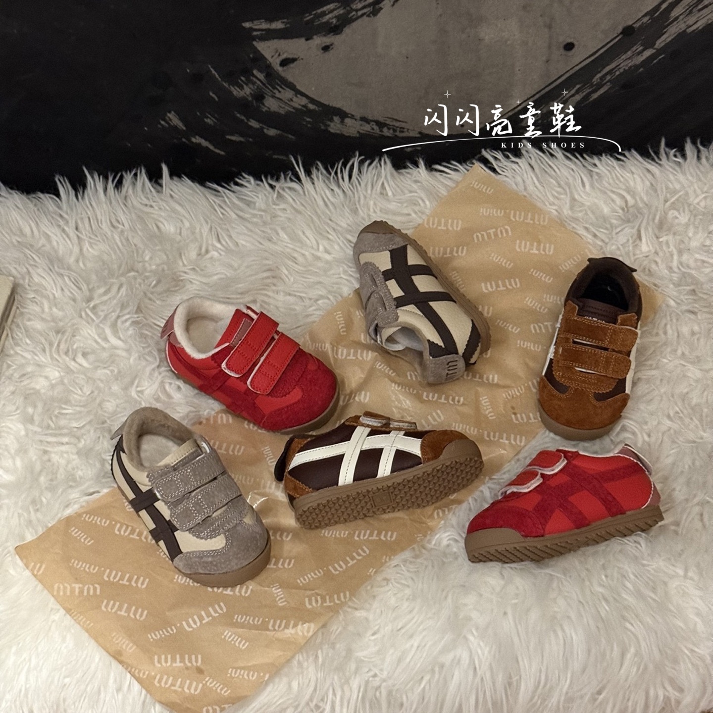 秋冬款宝宝棉鞋1-3-6岁儿童加绒阿甘鞋男女童加绒保暖学步鞋运动5