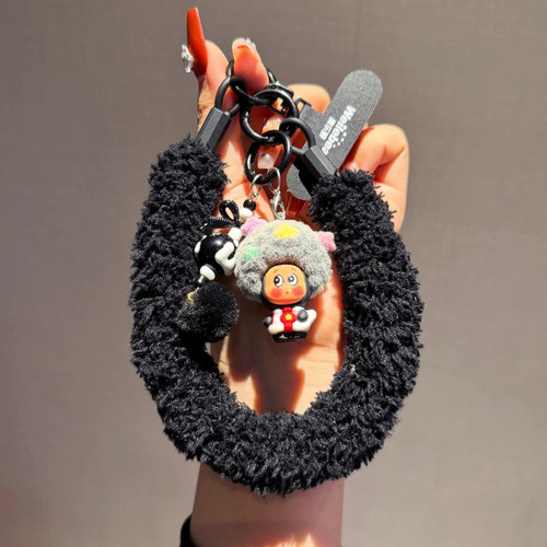 日本DEMIU毛球植绒卡通吊坠手机挂绳手绳软毛绒防丢绳挂件挂饰