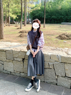 叠穿两件套 学院风套装 女早秋新款 慵懒风毛衣针织马甲背心长袖 衬衫