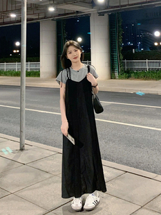 法式吊带裙连衣裙女士夏季新款高级感气质长裙显瘦过膝小黑裙裙子