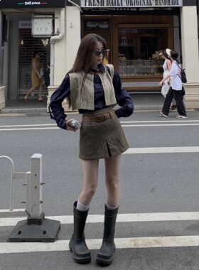 时尚学院风套装女秋冬新款搭配一整套针织马甲牛仔衬衫休闲两件套