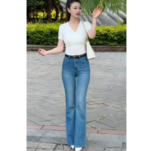 高腰微喇修身显瘦百搭牛仔裤