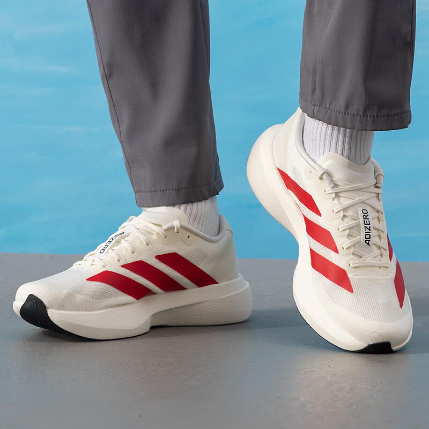 阿迪达斯男鞋2025夏新款运动鞋