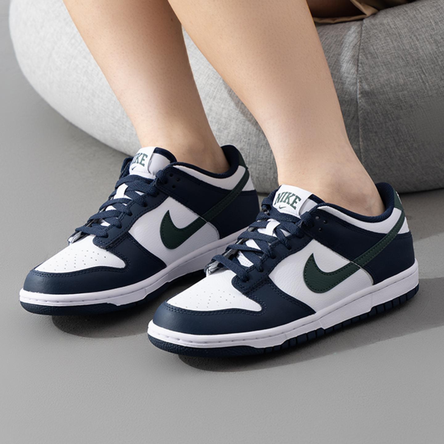 耐克板鞋女鞋秋春新款DUNK LOW大童运动轻便透气休闲鞋HF5177-400