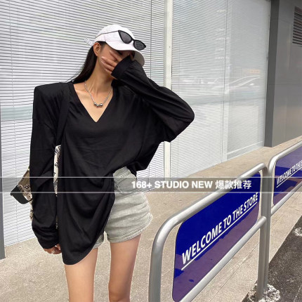 大领口v领套头冰丝防晒衣女2026夏季新款宽松大码垫肩长袖t恤罩衫