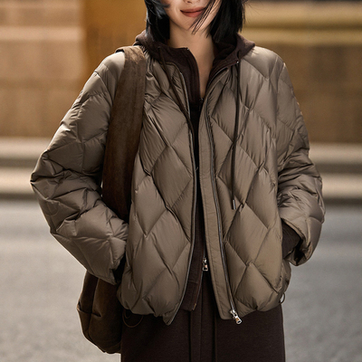 暖小森系！别致菱格三防95鹅绒服