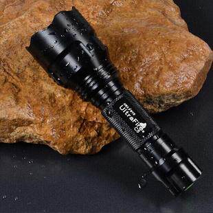 18650强光手电筒C8Q5LED可充电户外家用远射防身迷你骑行装备
