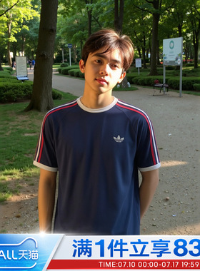 adidas阿迪达斯三叶草男子运动休闲短袖T恤经典三条纹上衣KC8636