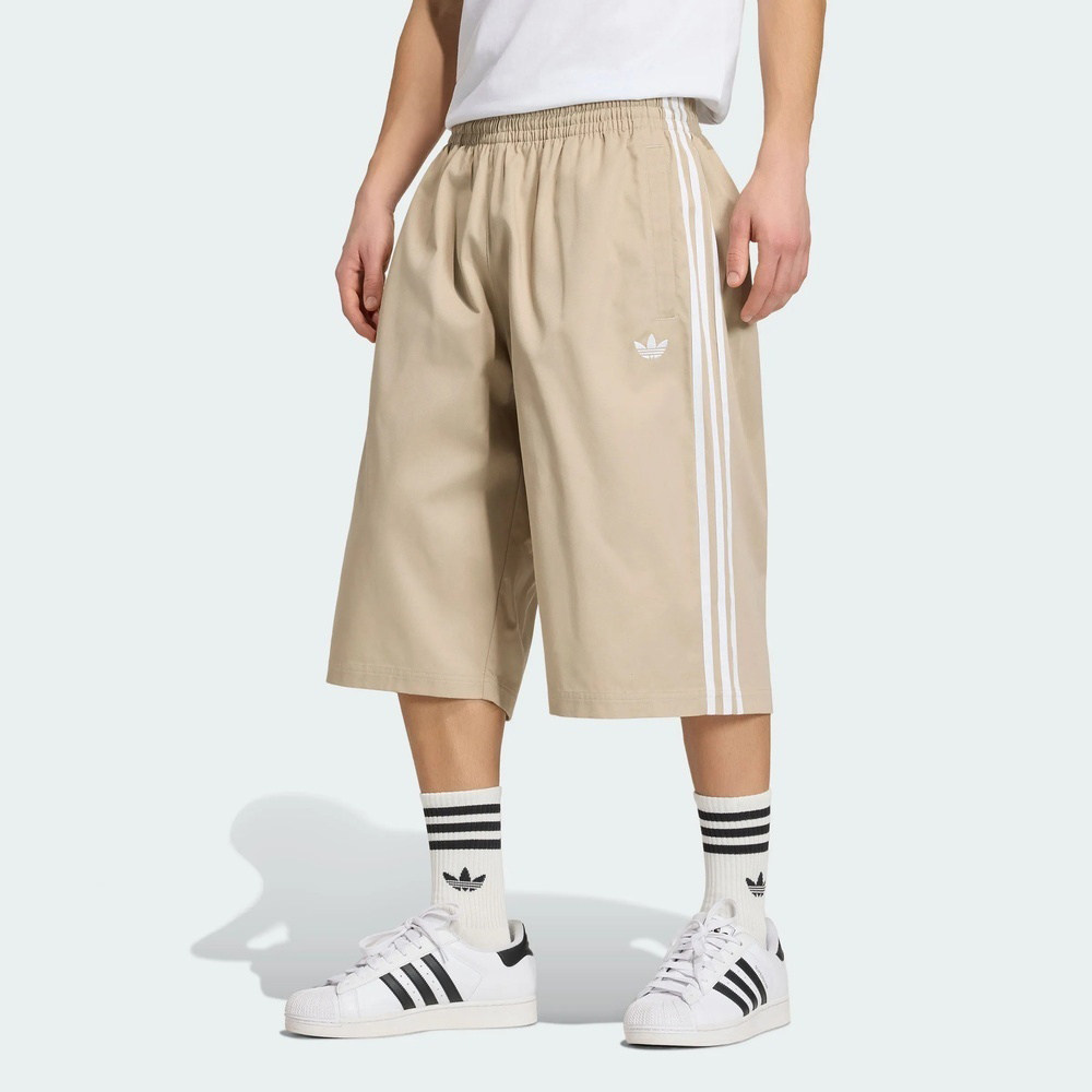 adidas阿迪达斯三叶草男子运动休闲短裤复古宽松中裤KR1388