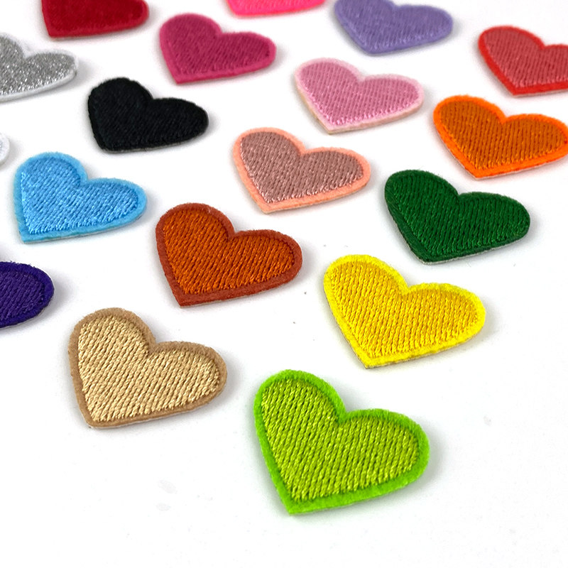 爱心刺绣布贴 衣服贴补丁贴 心形图案可缝可贴刺绣贴补贴布贴补丁
