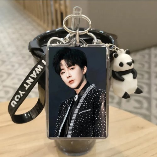 刘宇宁钥匙扣亚克力钥匙扣吊坠书包挂件钥匙挂件行李箱挂件挂链