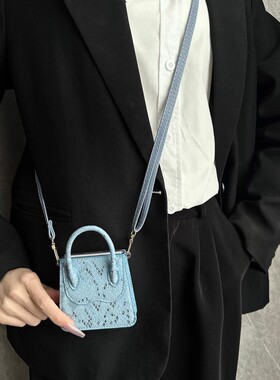 蛇纹手提包包造型适用华为pocket2手机壳novaflip斜挎findn3flip小米MIXFlip2三星zflip6/5/7荣耀vflip高级感