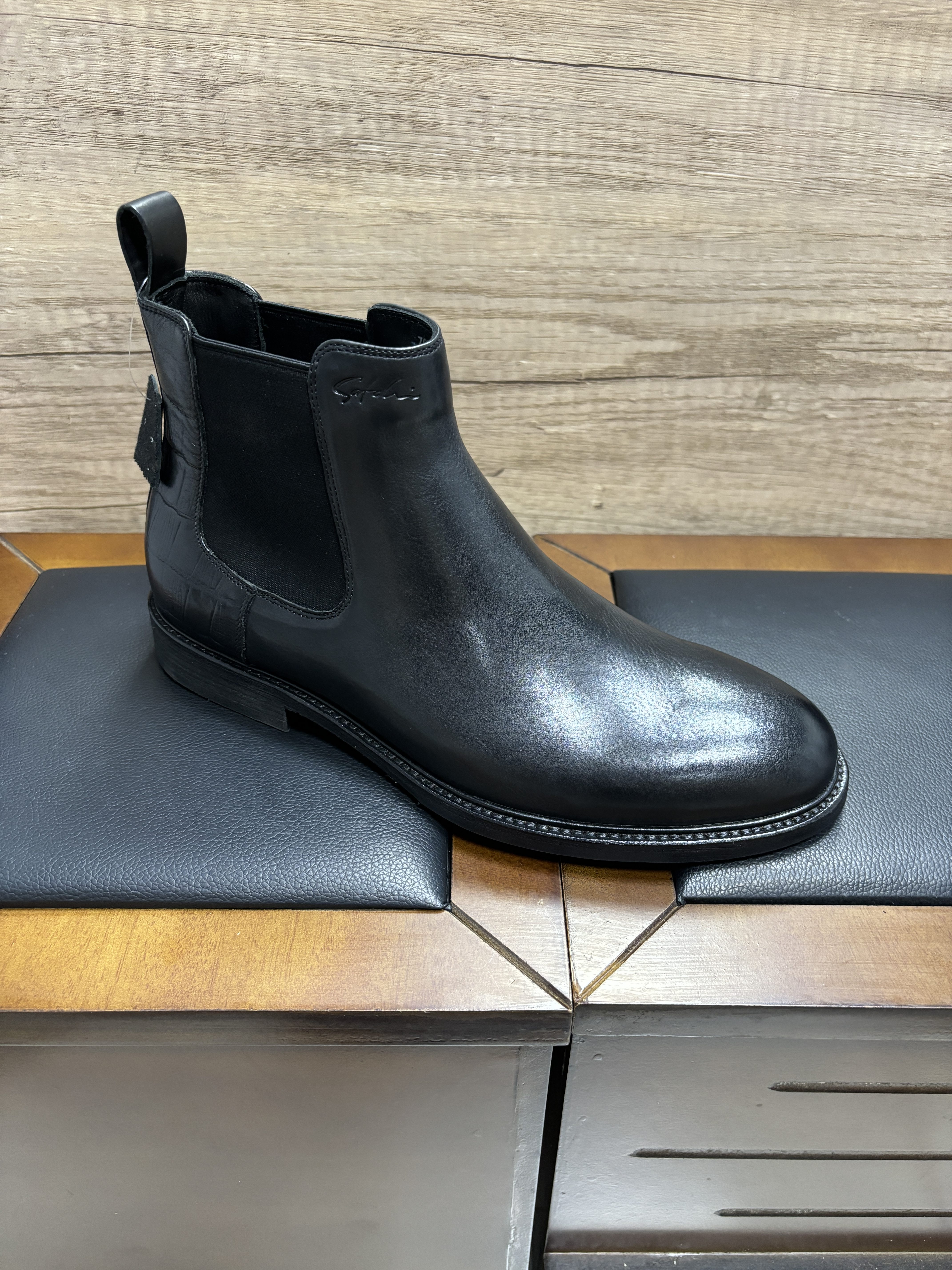 品牌断码撤柜高端真皮切尔西靴男短绒里胎牛皮靴半皮底时尚男靴