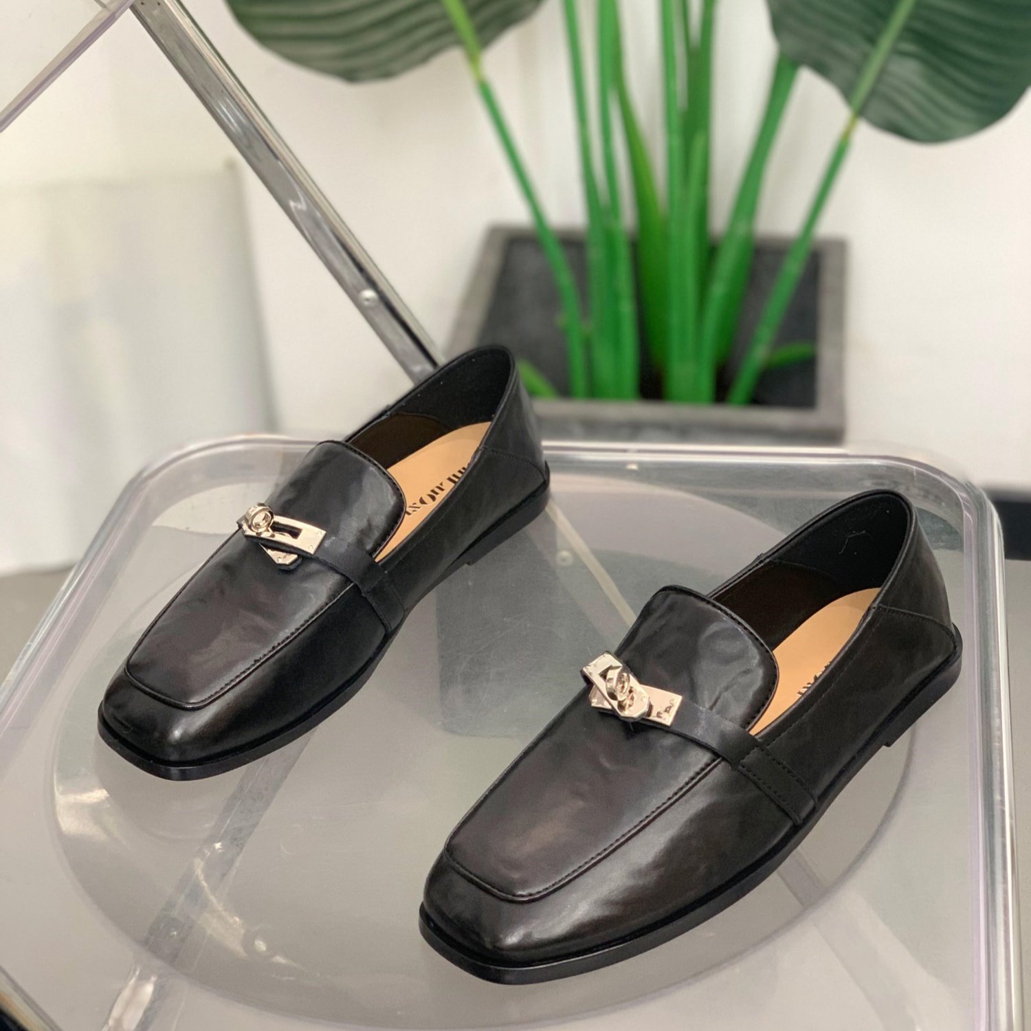 平底英伦风乐福鞋女2026年春季新款一脚蹬百搭休闲鞋真皮方头单鞋,女鞋,乐福鞋（豆豆鞋）,淘宝优惠券,粉丝福利购,淘宝优惠卷