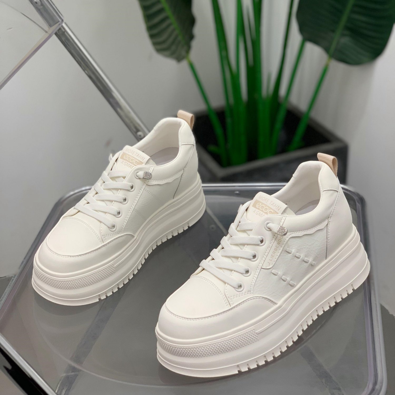 厚底真皮小白鞋女2026年春季新款增高休闲鞋百搭显瘦轻便学生板鞋,女鞋,休闲板鞋,淘宝优惠券,粉丝福利购,淘宝优惠卷