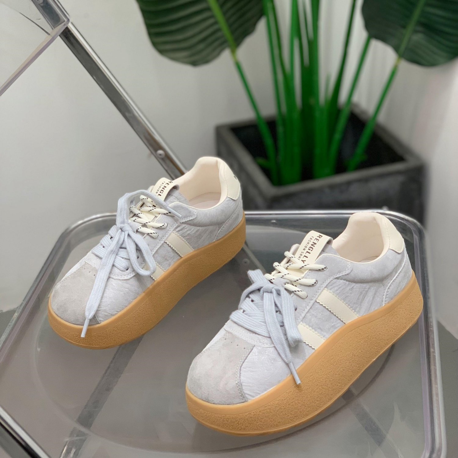 复古真皮老爹鞋女2026年春季轻便德训鞋厚底增高显瘦运动休闲女鞋,女鞋,时尚休闲鞋,淘宝优惠券,粉丝福利购,淘宝优惠卷