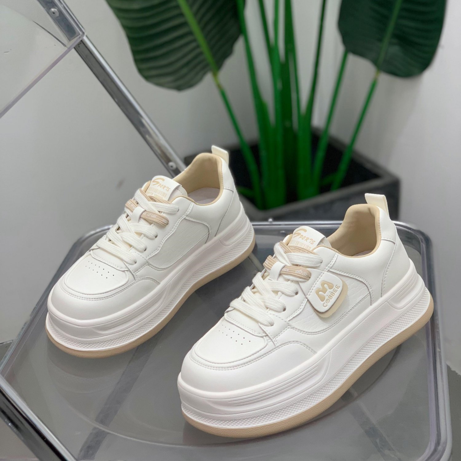 厚底增高小白鞋女2026年春季新款轻便休闲鞋系带圆头显瘦百搭板鞋,女鞋,时尚休闲鞋,淘宝优惠券,粉丝福利购,淘宝优惠卷