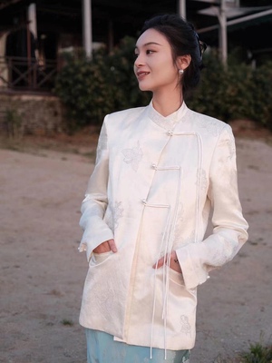 盛唐牡丹新中式2023夏季丝麻手推绣花间蝶舞提花外套拍下改价4680