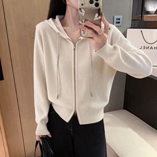 秋冬装女士连帽薄款宽松毛衣开衫外套女2026新款爆款巨好看针织衫