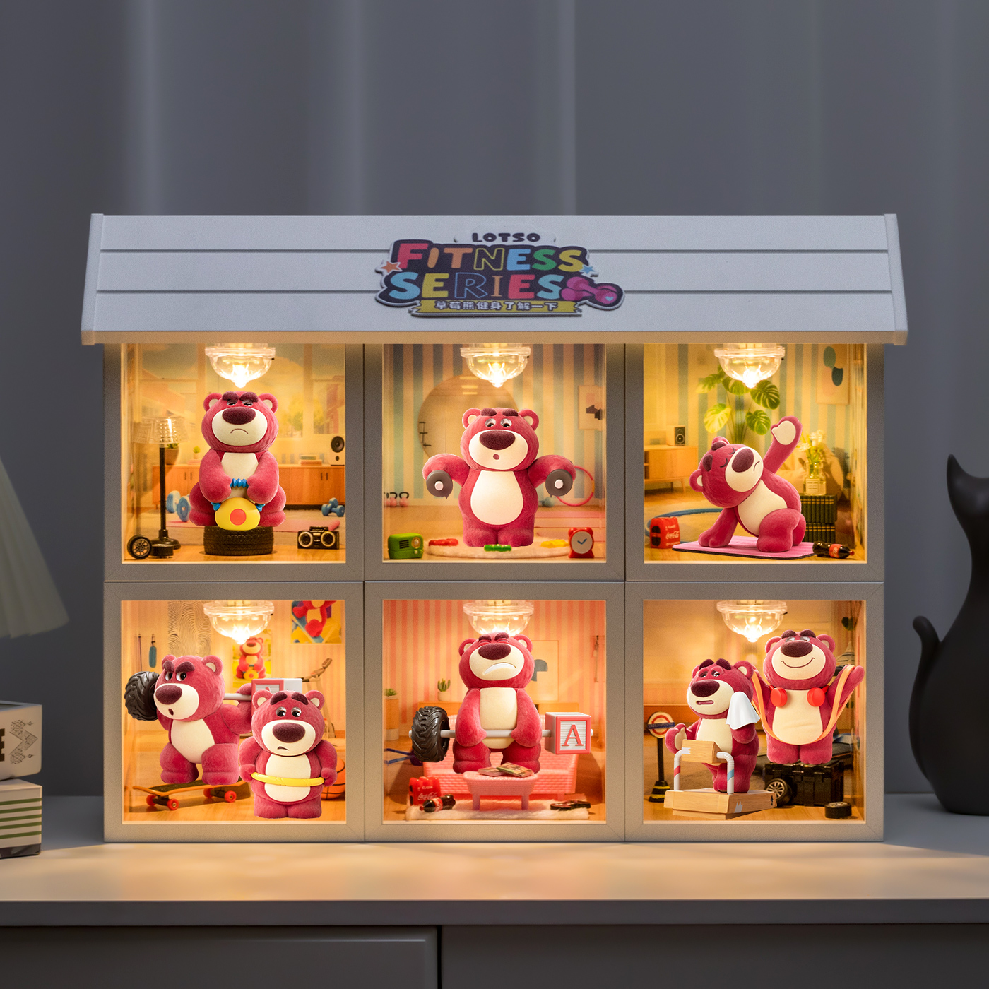 草莓熊健身了解一下盲盒展示盒